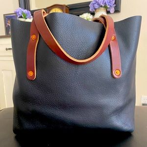 Go Forth Goods Medium Avery Black w/ Saddle Handles Leather Tote Bag Purse
